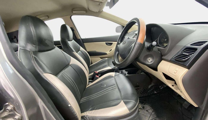 2013 Hyundai Eon MAGNA +, Petrol, Manual, 77,275 km, Right Side Front Door Cabin