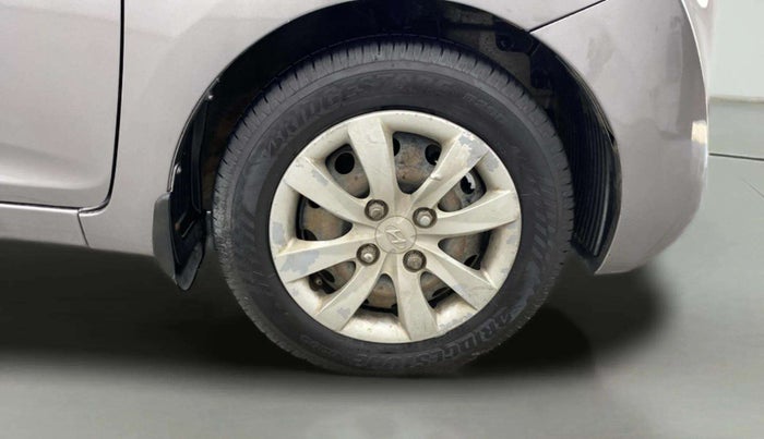 2013 Hyundai Eon MAGNA +, Petrol, Manual, 77,275 km, Right Front Wheel
