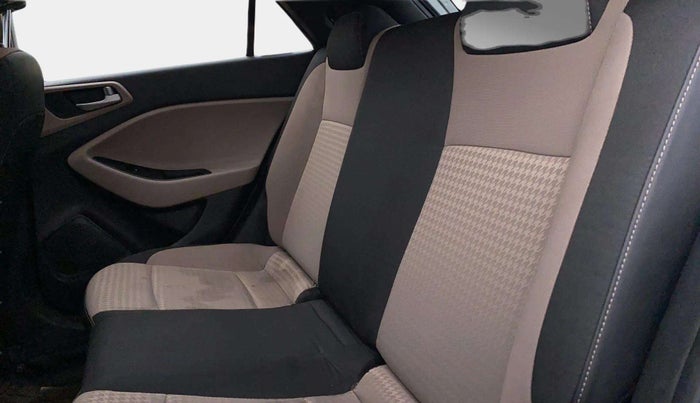 2019 Hyundai Elite i20 SPORTZ PLUS  1.2 CVT, Petrol, Automatic, 25,536 km, Right Side Rear Door Cabin