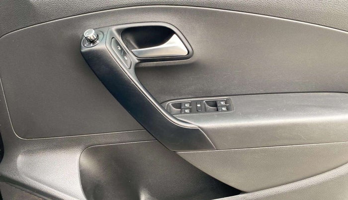 2021 Volkswagen Polo 1.0 GT TSI AT, Petrol, Automatic, 68,665 km, Driver Side Door Panels Control