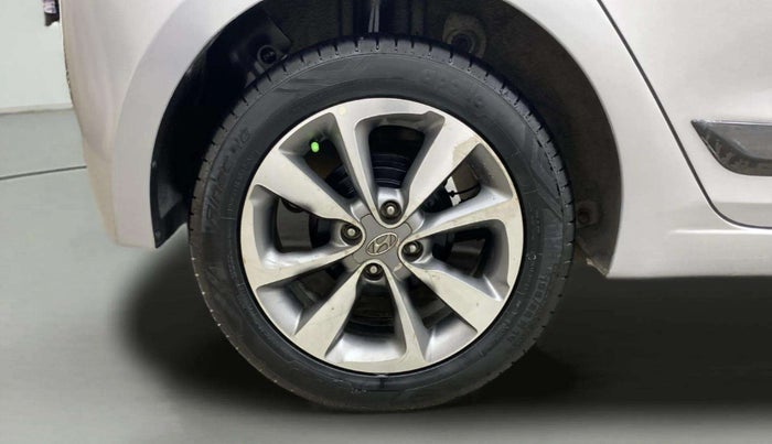 2016 Hyundai Elite i20 ASTA 1.2, Petrol, Manual, 58,564 km, Right Rear Wheel