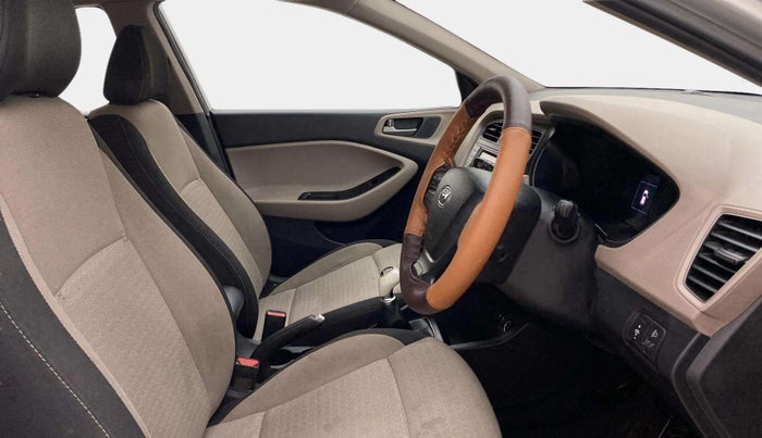 2016 Hyundai Elite i20 ASTA 1.2, Petrol, Manual, 58,564 km, Right Side Front Door Cabin