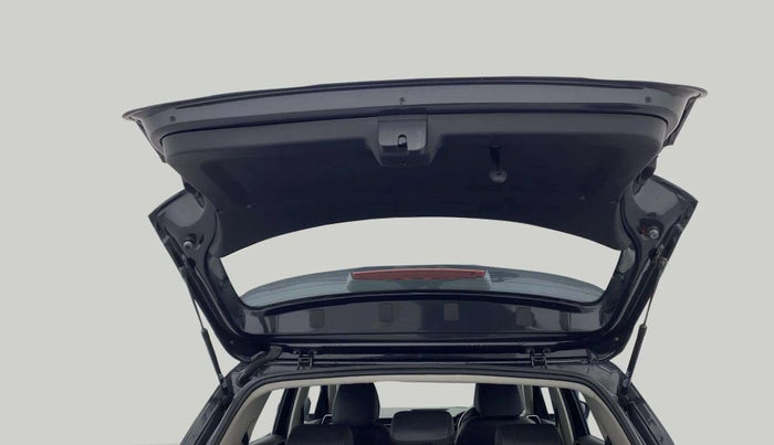 2021 Skoda KUSHAQ AMBITION 1.0L TSI AT, Petrol, Automatic, 23,166 km, Boot Door Open