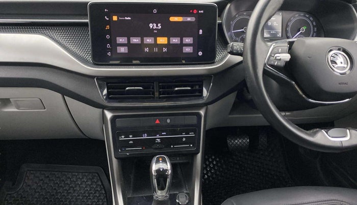 2021 Skoda KUSHAQ AMBITION 1.0L TSI AT, Petrol, Automatic, 23,166 km, Air Conditioner