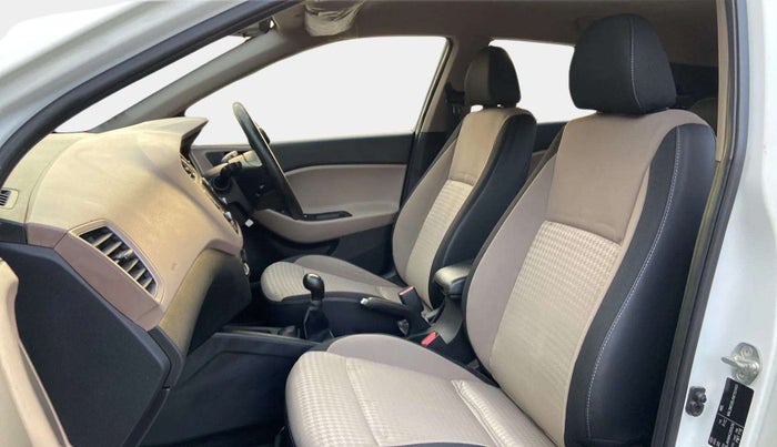 2019 Hyundai Elite i20 SPORTZ PLUS 1.2, Petrol, Manual, 29,492 km, Right Side Front Door Cabin
