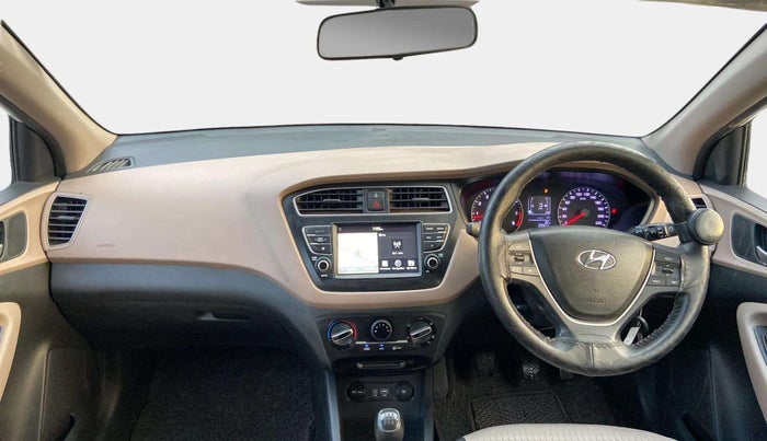 2019 Hyundai Elite i20 SPORTZ PLUS 1.2, Petrol, Manual, 29,492 km, Dashboard