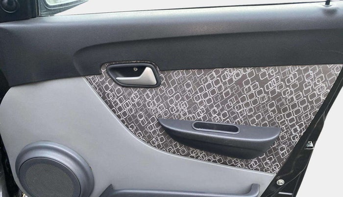 2018 Maruti Alto 800 LXI, Petrol, Manual, 65,058 km, Driver Side Door Panels Control