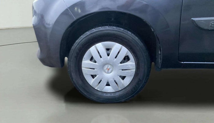 2018 Maruti Alto 800 LXI, Petrol, Manual, 65,058 km, Left Front Wheel