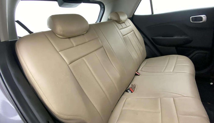 2021 Hyundai VENUE SX PLUS 1.0 TURBO DCT, Petrol, Automatic, 45,885 km, Right Side Rear Door Cabin
