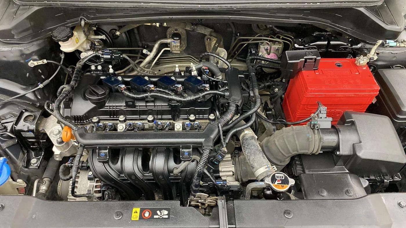 2023 Hyundai NEW I20 Sportz 1.2 IVT, Petrol, Automatic, 33,524 km, Engine View