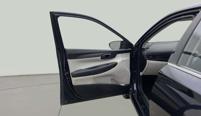 2023 Hyundai NEW I20 Sportz 1.2 IVT, Petrol, Automatic, 32,161 km, LHS Front Door