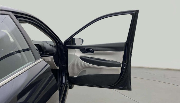 2023 Hyundai NEW I20 Sportz 1.2 IVT, Petrol, Automatic, 32,161 km, RHS Front Door