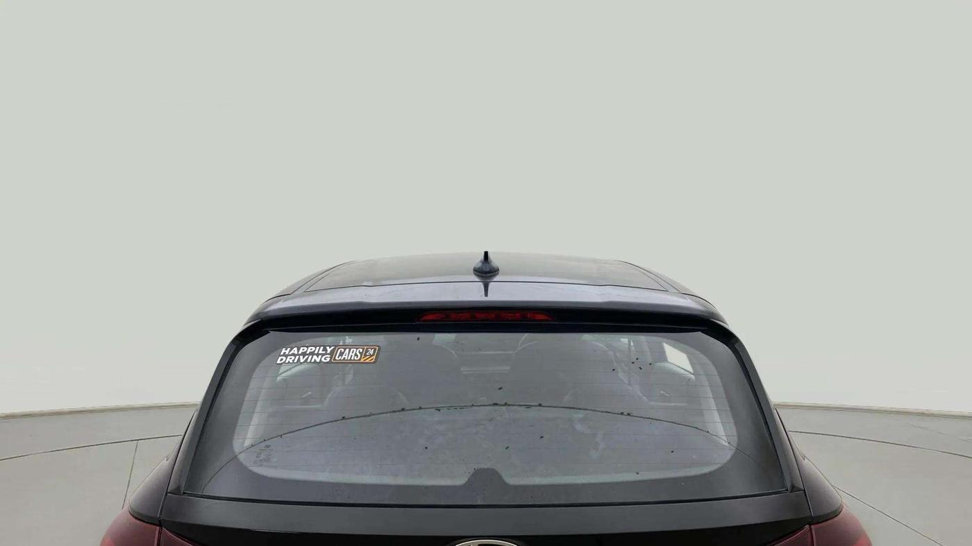 2023 Hyundai NEW I20 Sportz 1.2 IVT, Petrol, Automatic, 33,524 km, Rear Windshield