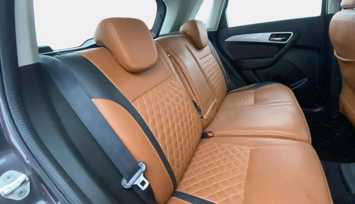 2022 Toyota URBAN CRUISER HIGH GRADE MT, Petrol, Manual, 36,522 km, Right Side Rear Door Cabin