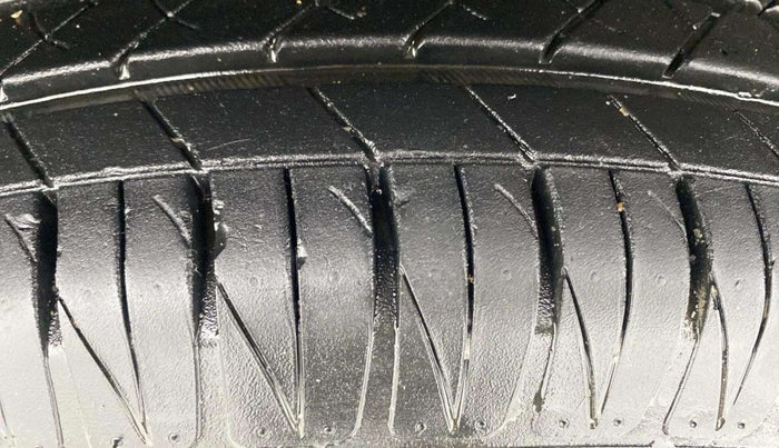 2022 Toyota URBAN CRUISER HIGH GRADE MT, Petrol, Manual, 36,522 km, Left Front Tyre Tread
