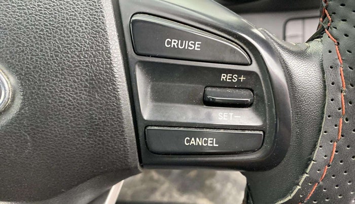 2021 Hyundai VENUE SX 1.0 TURBO, Petrol, Manual, 30,329 km, Adaptive Cruise Control