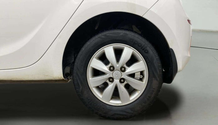 2014 Hyundai i20 SPORTZ 1.2, Petrol, Manual, 70,599 km, Left Rear Wheel