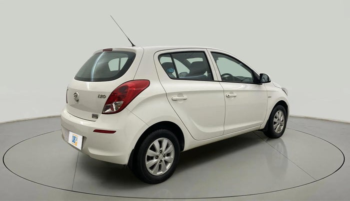 2014 Hyundai i20 SPORTZ 1.2, Petrol, Manual, 70,599 km, Right Back Diagonal