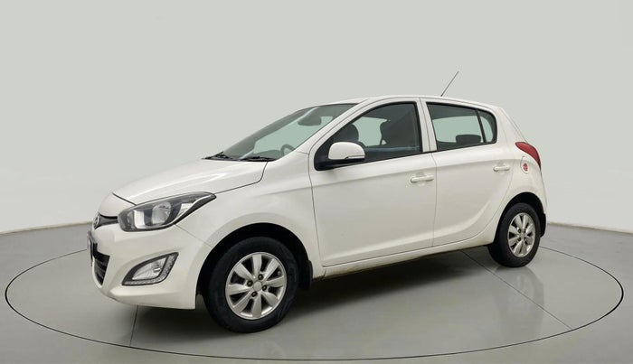 2014 Hyundai i20 SPORTZ 1.2, Petrol, Manual, 70,599 km, Left Front Diagonal