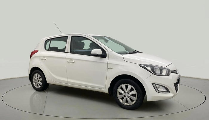 2014 Hyundai i20 SPORTZ 1.2, Petrol, Manual, 70,599 km, Right Front Diagonal