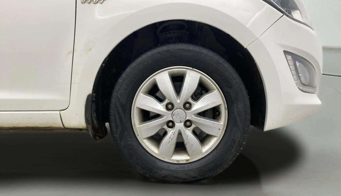 2014 Hyundai i20 SPORTZ 1.2, Petrol, Manual, 70,599 km, Right Front Wheel