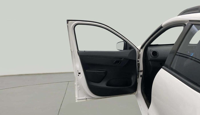 2020 Renault Kwid RXT 1.0 (O), Petrol, Manual, 53,740 km, LHS Front Door