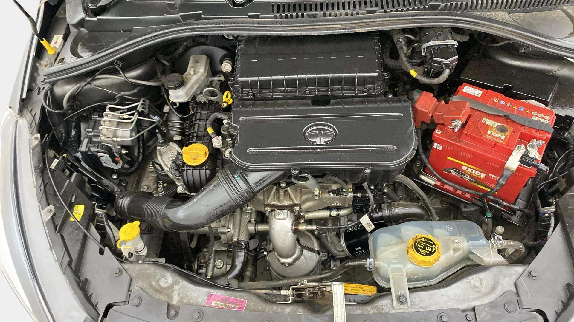 Engine-Right-Aligned--11