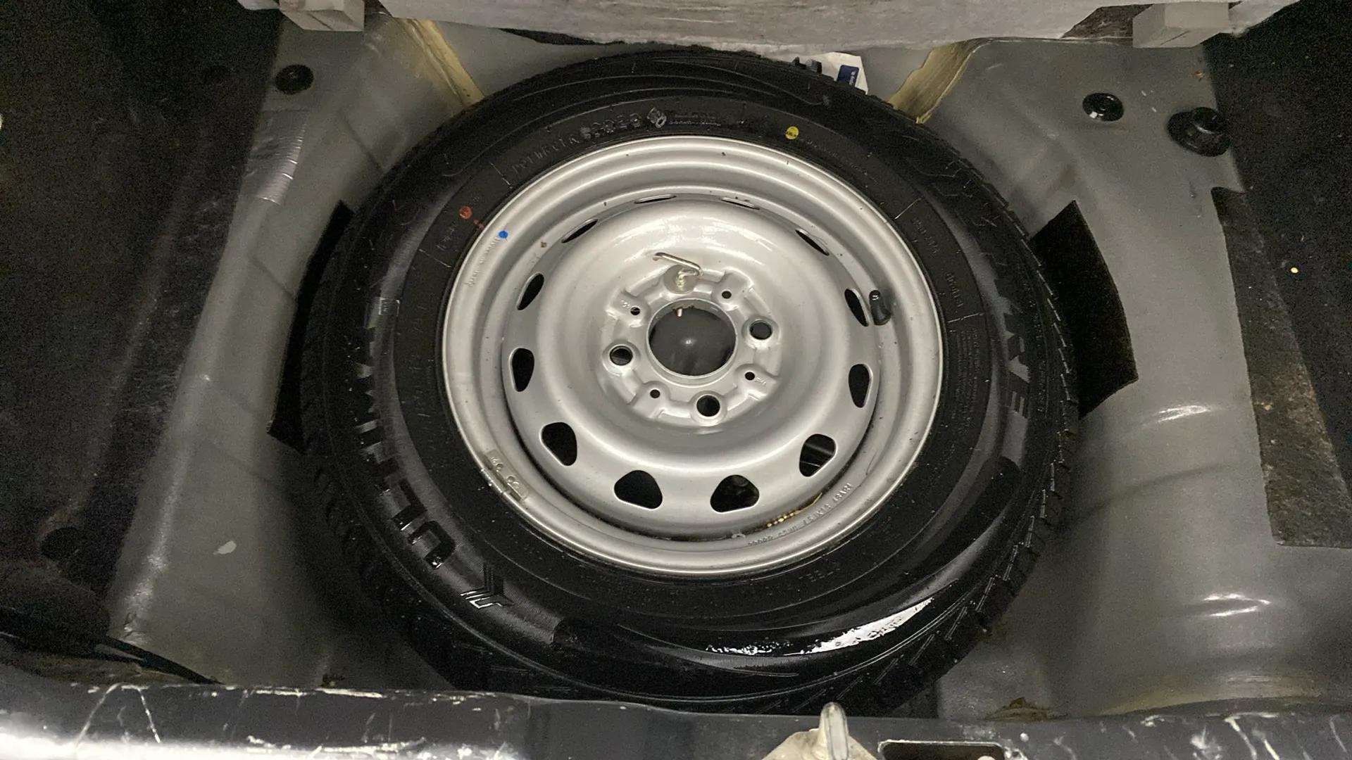 Spare-Tyre-22