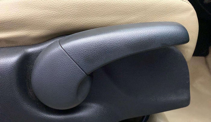 2016 Honda City 1.5L I-VTEC VX, Petrol, Manual, 49,465 km, Driver Side Adjustment Panel
