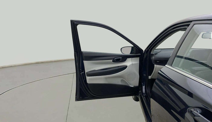 2023 Hyundai NEW I20 SPORTZ 1.2 IVT, Petrol, Automatic, 21,348 km, LHS Front Door