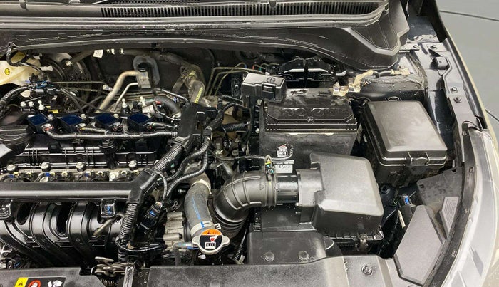 2023 Hyundai NEW I20 SPORTZ 1.2 IVT, Petrol, Automatic, 21,348 km, Engine View - Right