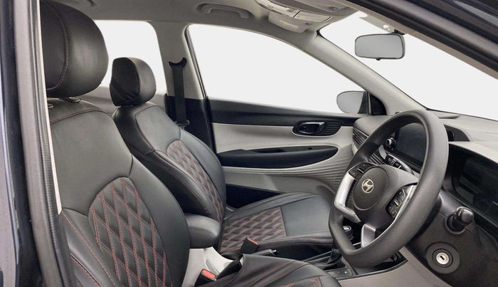 2023 Hyundai NEW I20 SPORTZ 1.2 IVT, Petrol, Automatic, 21,348 km, Right Side Front Door Cabin