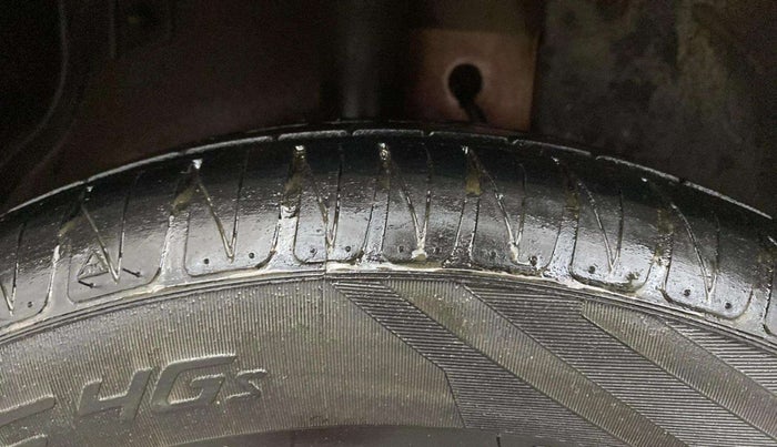 2014 Tata Bolt XT REVOTRON, Petrol, Manual, 52,371 km, Right Rear Tyre Tread