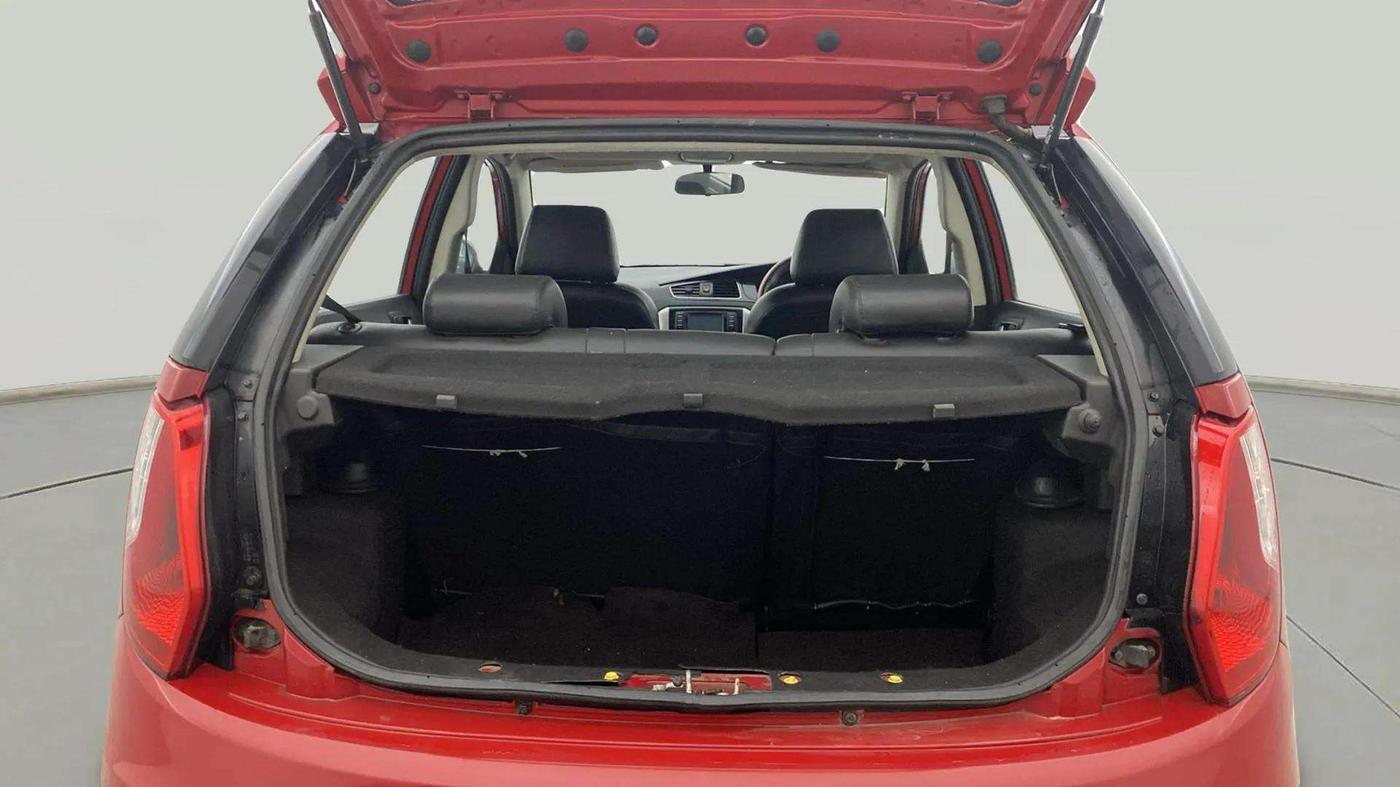 2014 Tata Bolt XT REVOTRON, Petrol, Manual, 52,371 km, Boot Inside