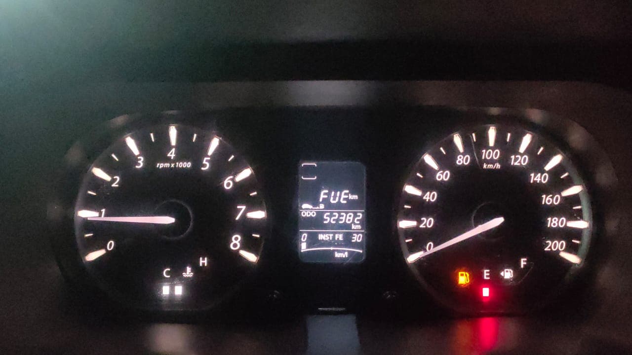 2014 Tata Bolt XT REVOTRON, Petrol, Manual, 52,371 km, Odometer Image