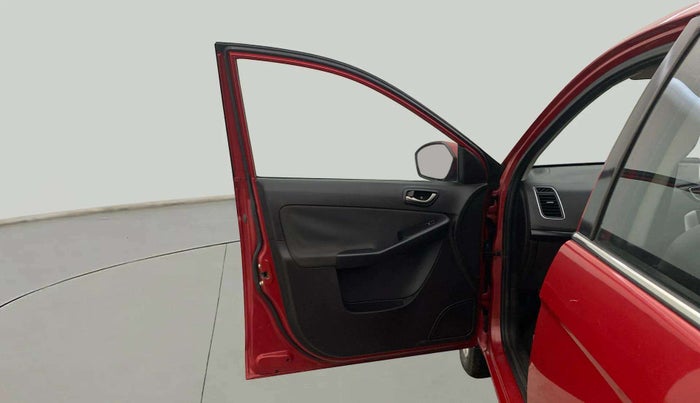 2014 Tata Bolt XT REVOTRON, Petrol, Manual, 52,371 km, LHS Front Door