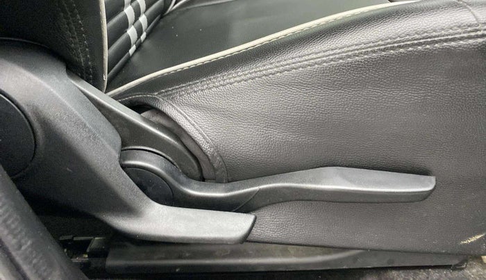 2023 Maruti Swift VXI, Petrol, Manual, 69,001 km, Driver Side Adjustment Panel