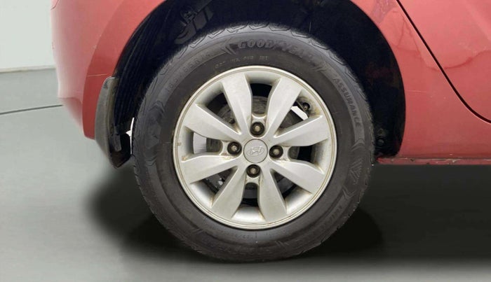 2014 Hyundai i20 SPORTZ 1.2, Petrol, Manual, 66,892 km, Right Rear Wheel