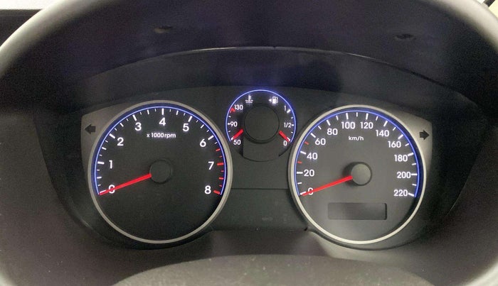 2014 Hyundai i20 SPORTZ 1.2, Petrol, Manual, 66,892 km, Odometer Image