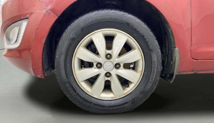 2014 Hyundai i20 SPORTZ 1.2, Petrol, Manual, 66,892 km, Left Front Wheel