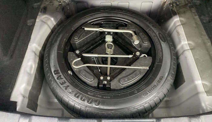 2019 Tata NEXON XZ PETROL, Petrol, Manual, 34,037 km, Spare Tyre
