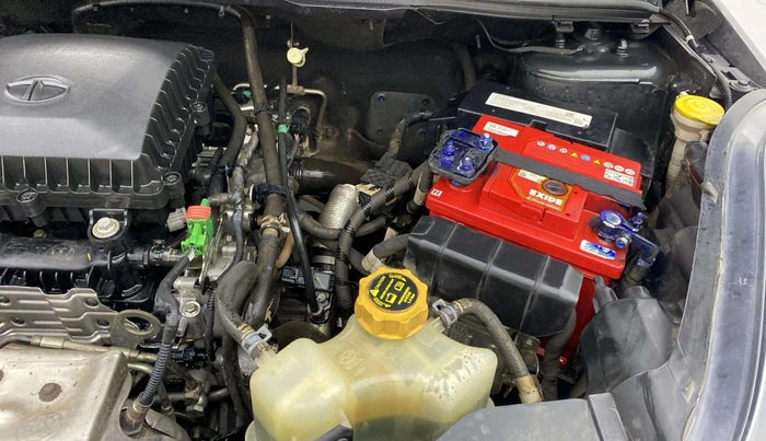 2019 Tata NEXON XZ PETROL, Petrol, Manual, 34,037 km, Engine View - Left