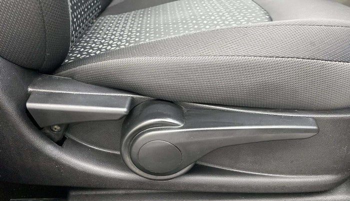2019 Tata NEXON XZ PETROL, Petrol, Manual, 34,037 km, Driver Side Adjustment Panel