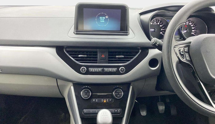 2019 Tata NEXON XZ PETROL, Petrol, Manual, 34,037 km, Air Conditioner