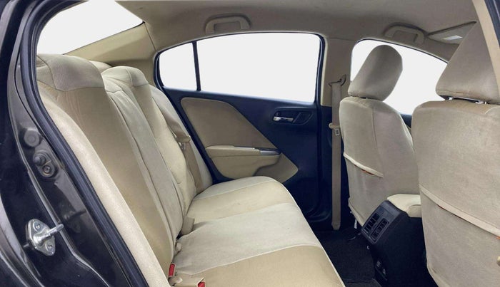 2014 Honda City 1.5L I-VTEC V MT, Petrol, Manual, 79,380 km, Right Side Rear Door Cabin