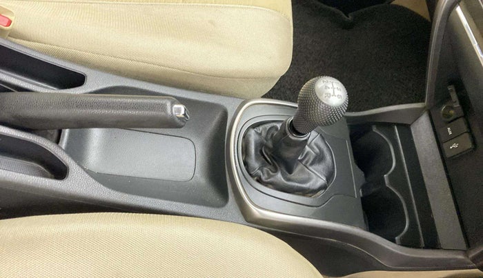 2014 Honda City 1.5L I-VTEC V MT, Petrol, Manual, 79,380 km, Gear Lever