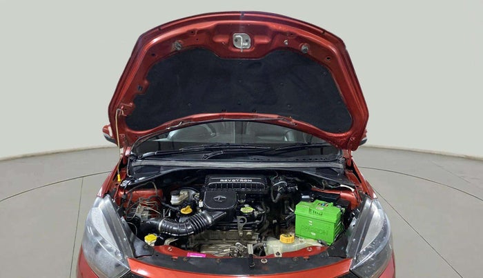 2017 Tata TIGOR XZ PETROL, Petrol, Manual, 55,900 km, Open Bonet