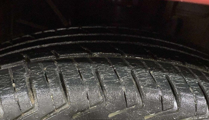 2019 Datsun Redi Go T (O), Petrol, Manual, 38,657 km, Right Front Tyre Tread