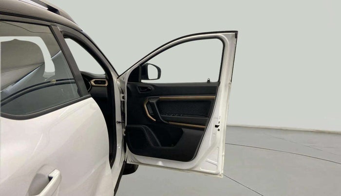 2021 Renault Kiger RXT (O) AMT DUAL TONE, Petrol, Automatic, 14,715 km, LHS Front Door