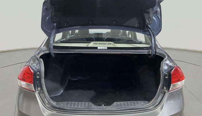 2018 Maruti Ciaz DELTA 1.5 SHVS MT PETROL, Petrol, Manual, 59,155 km, Boot Inside